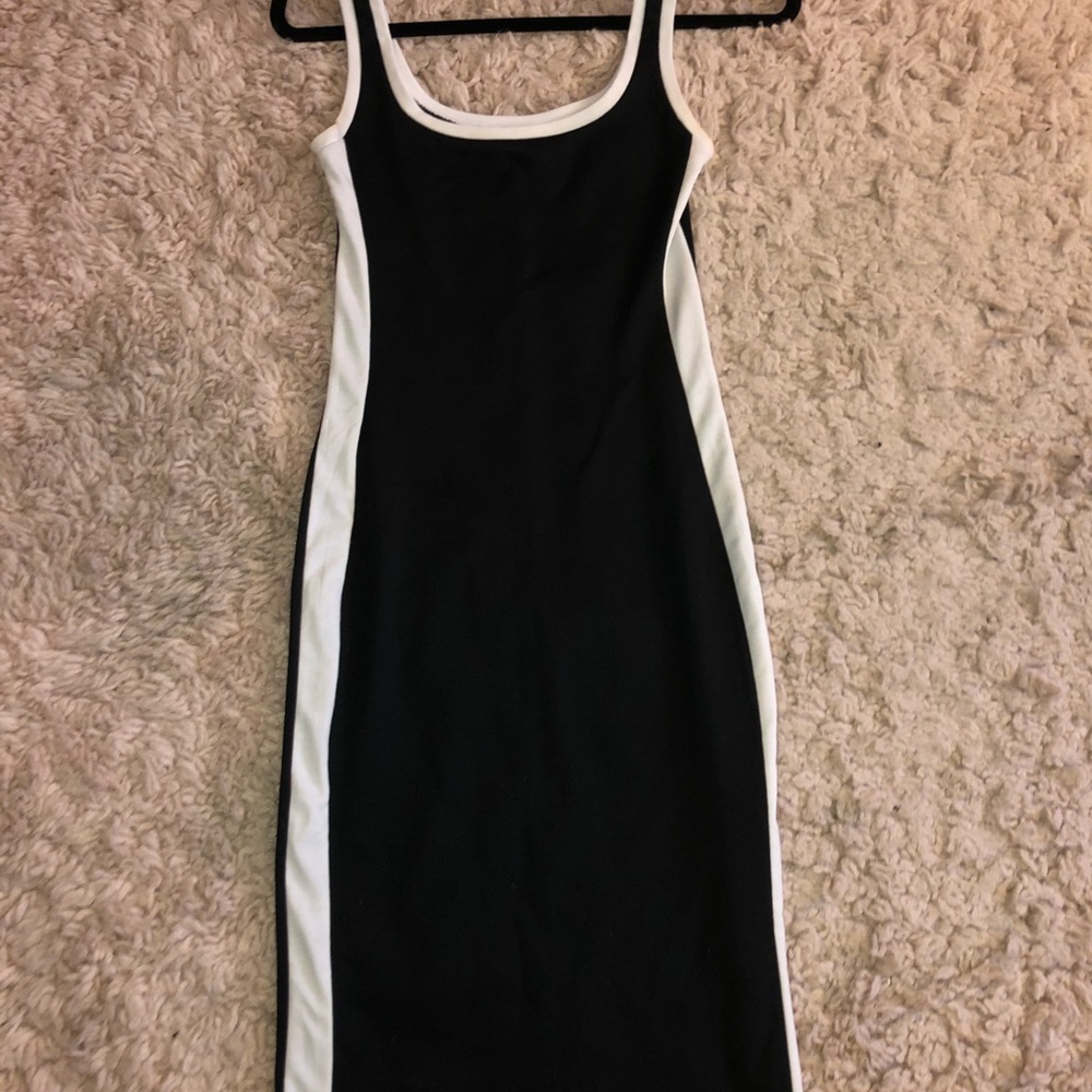 Zara’s dress